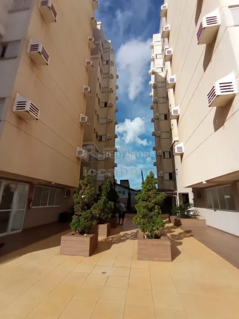 Comprar Apartamento / Padr&atilde;o em S&atilde;o Jos&eacute; do Rio Preto R$ 475.000,00 - Foto 14