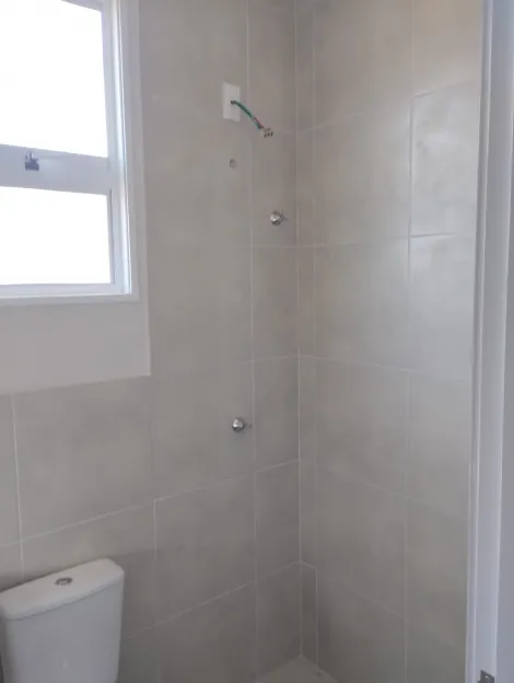 Alugar Casa / Padr&atilde;o em S&atilde;o Jos&eacute; do Rio Preto R$ 600,00 - Foto 5