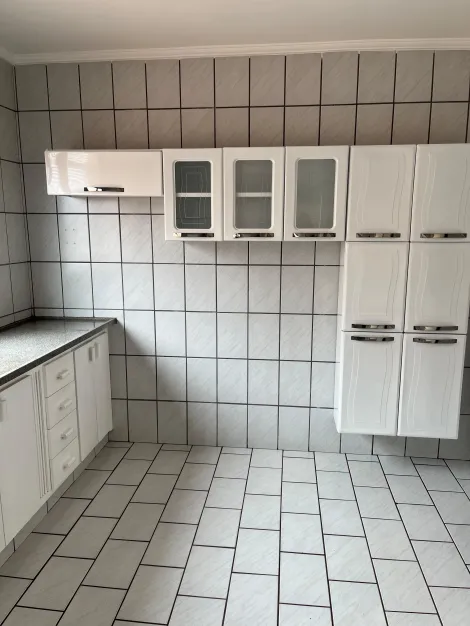 Alugar Apartamento / Padr&atilde;o em S&atilde;o Jos&eacute; do Rio Preto R$ 1.000,00 - Foto 8