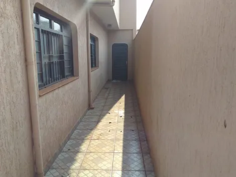 Comprar Casa / Padr&atilde;o em Barretos R$ 500.000,00 - Foto 4