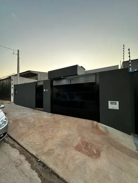 Comprar Casa / Padr&atilde;o em S&atilde;o Jos&eacute; do Rio Preto R$ 380.000,00 - Foto 2