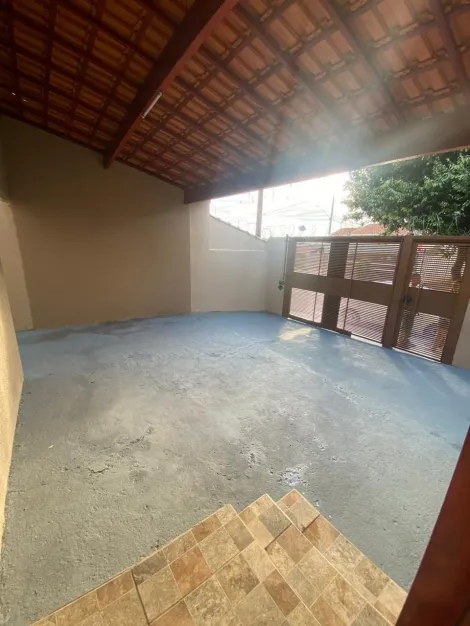 Comprar Casa / Padr&atilde;o em S&atilde;o Jos&eacute; do Rio Preto R$ 250.000,00 - Foto 3
