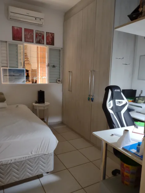 Comprar Casa / Padr&atilde;o em S&atilde;o Jos&eacute; do Rio Preto R$ 470.000,00 - Foto 14