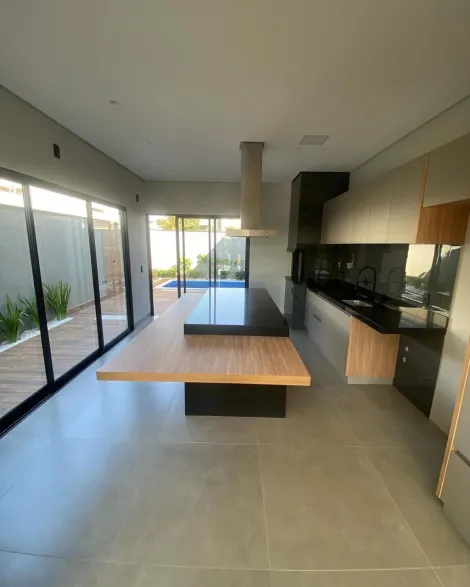 Comprar Casa / Condom&iacute;nio em Mirassol R$ 990.000,00 - Foto 3