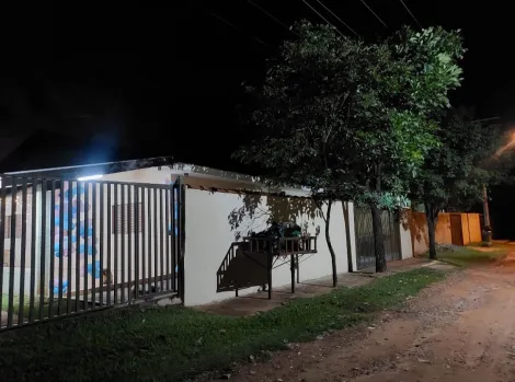 Alugar Rural / Ch&aacute;cara em Guapia&ccedil;u. apenas R$ 3.700,00