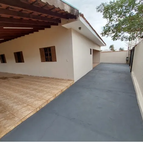 Alugar Rural / Ch&aacute;cara em Guapia&ccedil;u R$ 3.700,00 - Foto 16