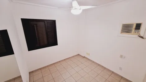Alugar Apartamento / Padr&atilde;o em S&atilde;o Jos&eacute; do Rio Preto R$ 2.400,00 - Foto 15