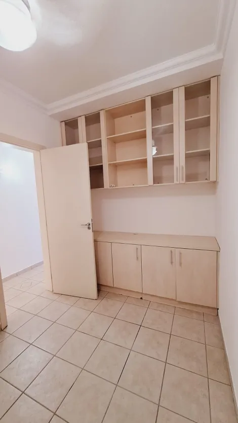 Alugar Apartamento / Padr&atilde;o em S&atilde;o Jos&eacute; do Rio Preto R$ 2.400,00 - Foto 14