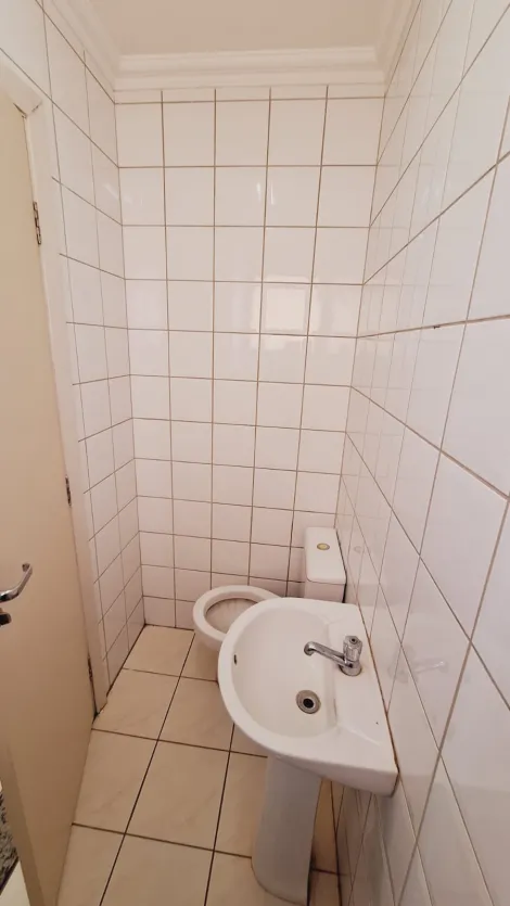Alugar Apartamento / Padr&atilde;o em S&atilde;o Jos&eacute; do Rio Preto R$ 2.400,00 - Foto 16