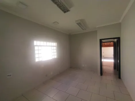Alugar Comercial / Casa Comercial em S&atilde;o Jos&eacute; do Rio Preto R$ 3.500,00 - Foto 3