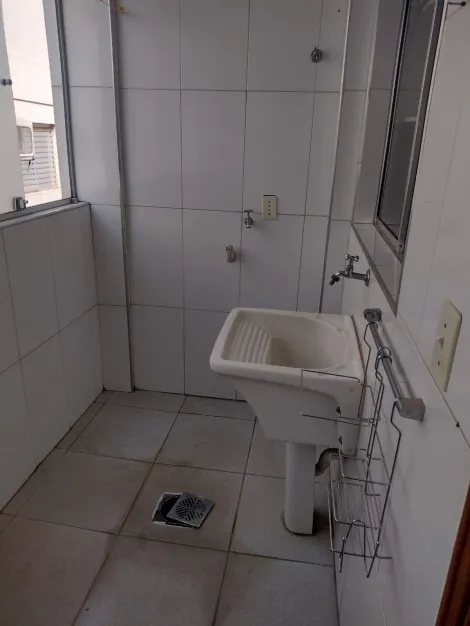 Alugar Apartamento / Padr&atilde;o em S&atilde;o Jos&eacute; do Rio Preto R$ 1.500,00 - Foto 5