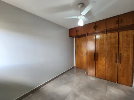 Alugar Apartamento / Padr&atilde;o em S&atilde;o Jos&eacute; do Rio Preto R$ 1.300,00 - Foto 9