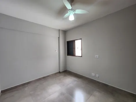 Alugar Apartamento / Padr&atilde;o em S&atilde;o Jos&eacute; do Rio Preto R$ 1.300,00 - Foto 11