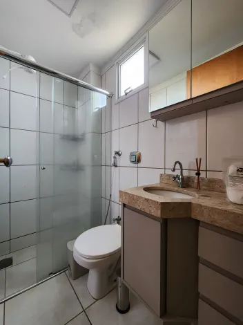 Alugar Apartamento / Padr&atilde;o em S&atilde;o Jos&eacute; do Rio Preto R$ 2.000,00 - Foto 7