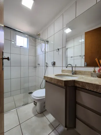 Alugar Apartamento / Padr&atilde;o em S&atilde;o Jos&eacute; do Rio Preto R$ 2.000,00 - Foto 9