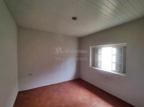Alugar Casa / Padr&atilde;o em S&atilde;o Jos&eacute; do Rio Preto R$ 850,00 - Foto 8
