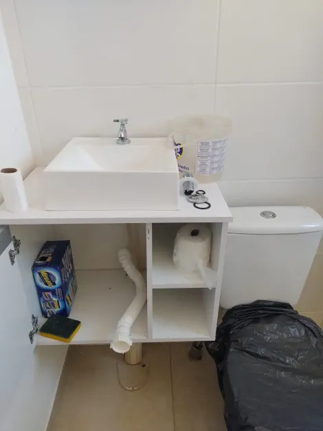 Alugar Apartamento / Padr&atilde;o em S&atilde;o Jos&eacute; do Rio Preto R$ 950,00 - Foto 9