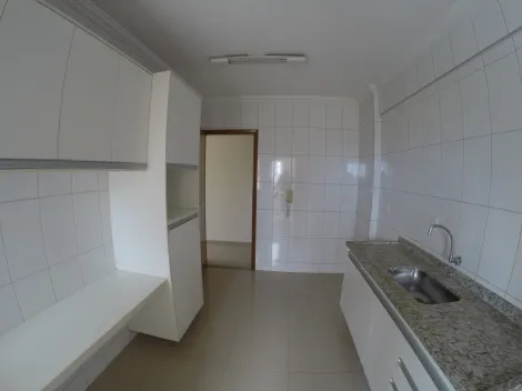 Alugar Apartamento / Padr&atilde;o em S&atilde;o Jos&eacute; do Rio Preto R$ 2.200,00 - Foto 18