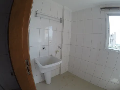 Alugar Apartamento / Padr&atilde;o em S&atilde;o Jos&eacute; do Rio Preto R$ 2.200,00 - Foto 21