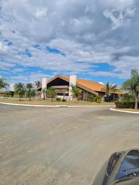 Terreno / Condom&iacute;nio em Fronteira 