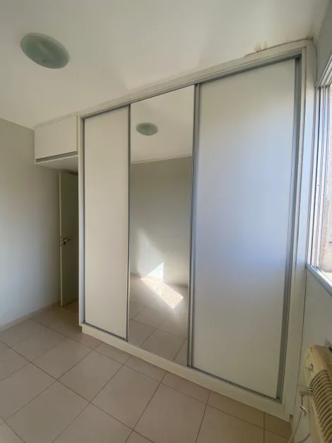 Alugar Apartamento / Cobertura em S&atilde;o Jos&eacute; do Rio Preto R$ 2.170,00 - Foto 9