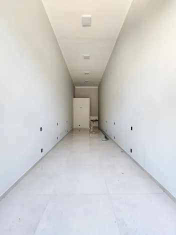 Alugar Comercial / Sal&atilde;o em S&atilde;o Jos&eacute; do Rio Preto. apenas R$ 2.600,00