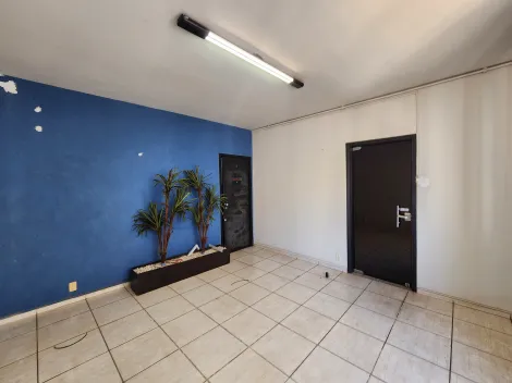 Alugar Comercial / Sala em S&atilde;o Jos&eacute; do Rio Preto R$ 450,00 - Foto 2
