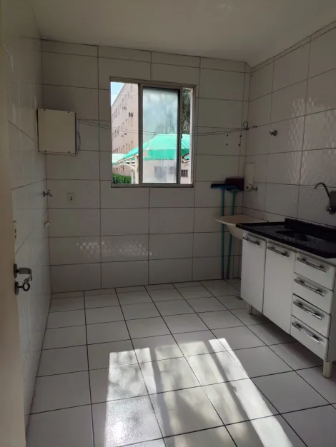 Alugar Apartamento / Padr&atilde;o em S&atilde;o Jos&eacute; do Rio Preto. apenas R$ 130.000,00