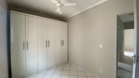 Alugar Apartamento / Padr&atilde;o em S&atilde;o Jos&eacute; do Rio Preto R$ 800,00 - Foto 6