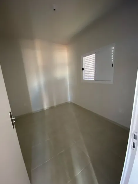 Comprar Casa / Padr&atilde;o em S&atilde;o Jos&eacute; do Rio Preto R$ 235.000,00 - Foto 3