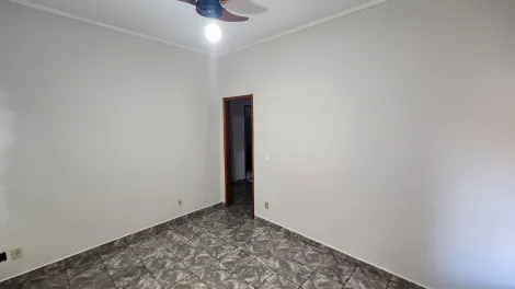 Alugar Casa / Padr&atilde;o em S&atilde;o Jos&eacute; do Rio Preto R$ 2.000,00 - Foto 2