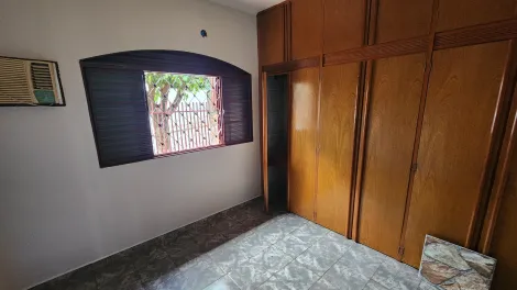 Alugar Casa / Padr&atilde;o em S&atilde;o Jos&eacute; do Rio Preto R$ 2.000,00 - Foto 6