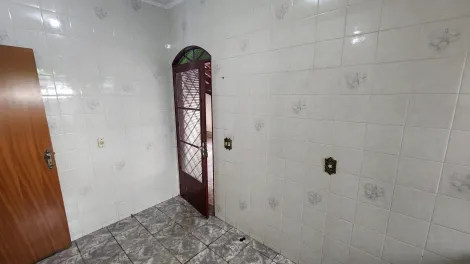 Alugar Casa / Padr&atilde;o em S&atilde;o Jos&eacute; do Rio Preto R$ 2.000,00 - Foto 3