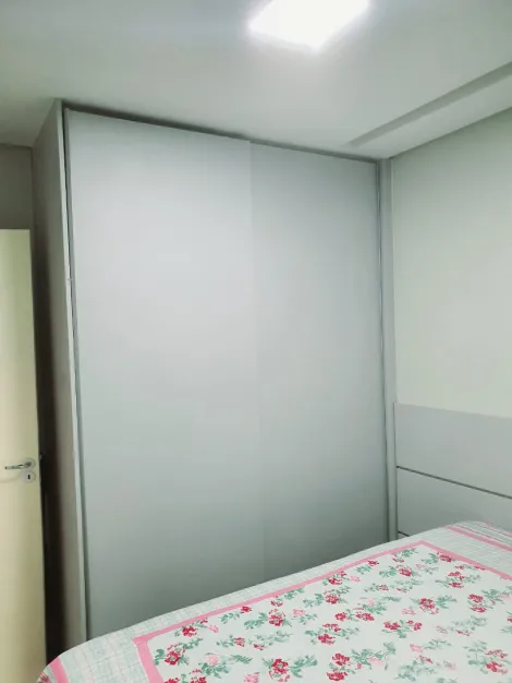 Alugar Apartamento / Padr&atilde;o em S&atilde;o Jos&eacute; do Rio Preto R$ 1.300,00 - Foto 8