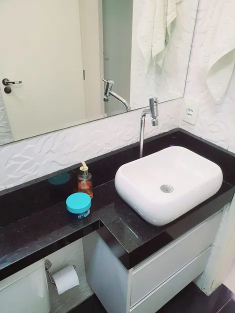 Alugar Apartamento / Padr&atilde;o em S&atilde;o Jos&eacute; do Rio Preto R$ 1.300,00 - Foto 10