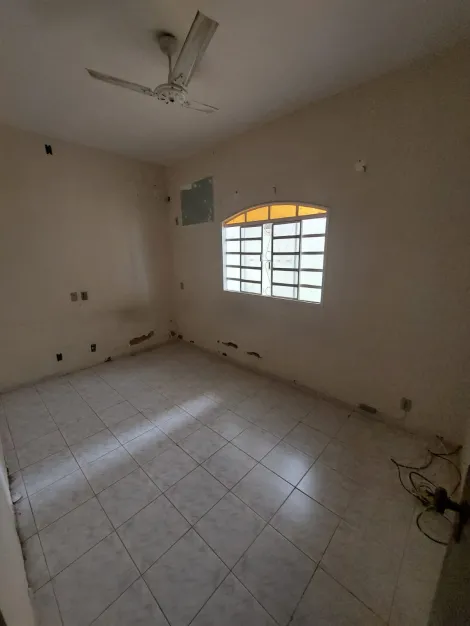 Comprar Casa / Padr&atilde;o em S&atilde;o Jos&eacute; do Rio Preto R$ 400.000,00 - Foto 4