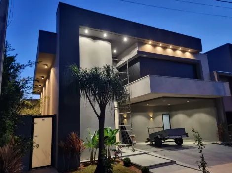 Alugar Casa / Condom&iacute;nio em S&atilde;o Jos&eacute; do Rio Preto. apenas R$ 1.890.000,00