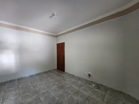 Alugar Casa / Padr&atilde;o em S&atilde;o Jos&eacute; do Rio Preto R$ 1.300,00 - Foto 3