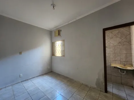 Alugar Casa / Padr&atilde;o em S&atilde;o Jos&eacute; do Rio Preto R$ 1.300,00 - Foto 7