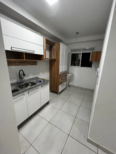 Alugar Apartamento / Padr&atilde;o em S&atilde;o Jos&eacute; do Rio Preto. apenas R$ 300.000,00