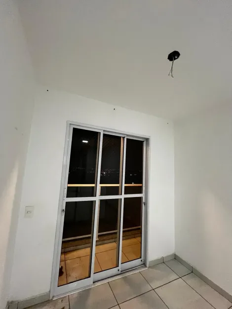 Comprar Apartamento / Padr&atilde;o em S&atilde;o Jos&eacute; do Rio Preto R$ 300.000,00 - Foto 10