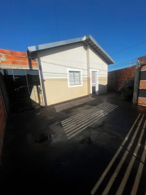 Alugar Casa / Padr&atilde;o em Bady Bassitt R$ 900,00 - Foto 12
