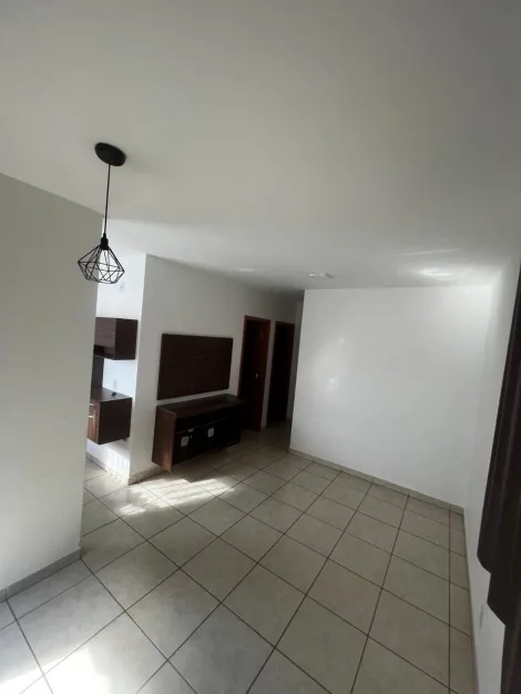 Alugar Casa / Padr&atilde;o em Bady Bassitt R$ 900,00 - Foto 13