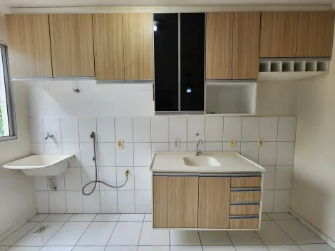 Alugar Apartamento / Padr&atilde;o em S&atilde;o Jos&eacute; do Rio Preto R$ 1.200,00 - Foto 3