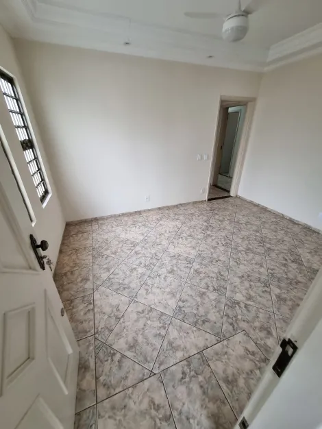 Alugar Casa / Padr&atilde;o em S&atilde;o Jos&eacute; do Rio Preto R$ 3.900,00 - Foto 10
