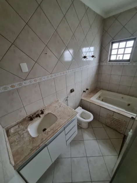 Alugar Casa / Padr&atilde;o em S&atilde;o Jos&eacute; do Rio Preto R$ 3.900,00 - Foto 18