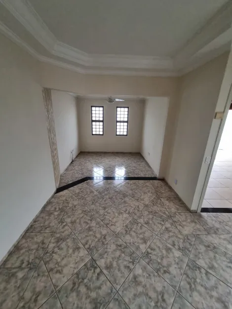 Alugar Casa / Padr&atilde;o em S&atilde;o Jos&eacute; do Rio Preto R$ 3.900,00 - Foto 5