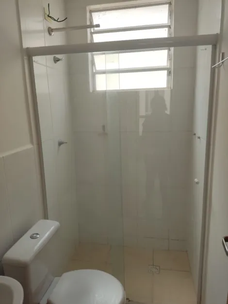 Alugar Apartamento / Padr&atilde;o em S&atilde;o Jos&eacute; do Rio Preto R$ 1.000,00 - Foto 10