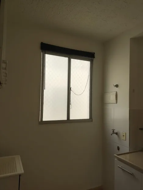 Alugar Apartamento / Padr&atilde;o em S&atilde;o Jos&eacute; do Rio Preto R$ 1.000,00 - Foto 16