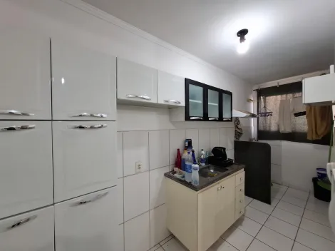 Alugar Apartamento / Padr&atilde;o em S&atilde;o Jos&eacute; do Rio Preto R$ 900,00 - Foto 4